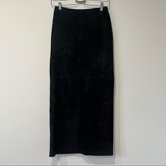 Vintage Black Suede Full Length Skirt by Danier, size 4 - Picture 1 of 10